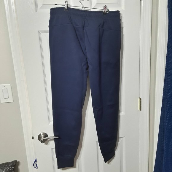 Puma Jogger Pant - Picture 1 of 7